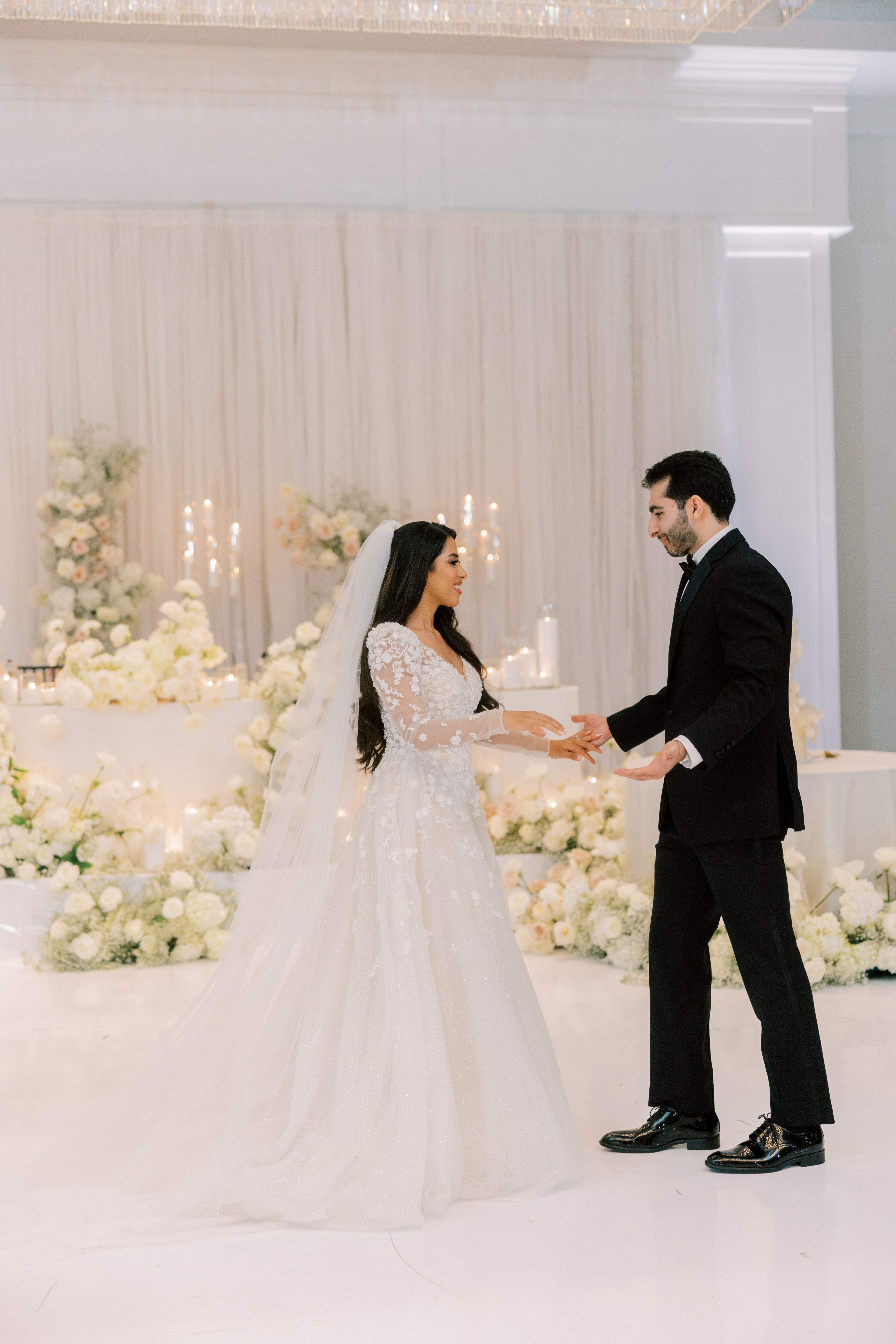 Tehrim & Arian Sandlewood Manor — floral design by EVENT by OVA