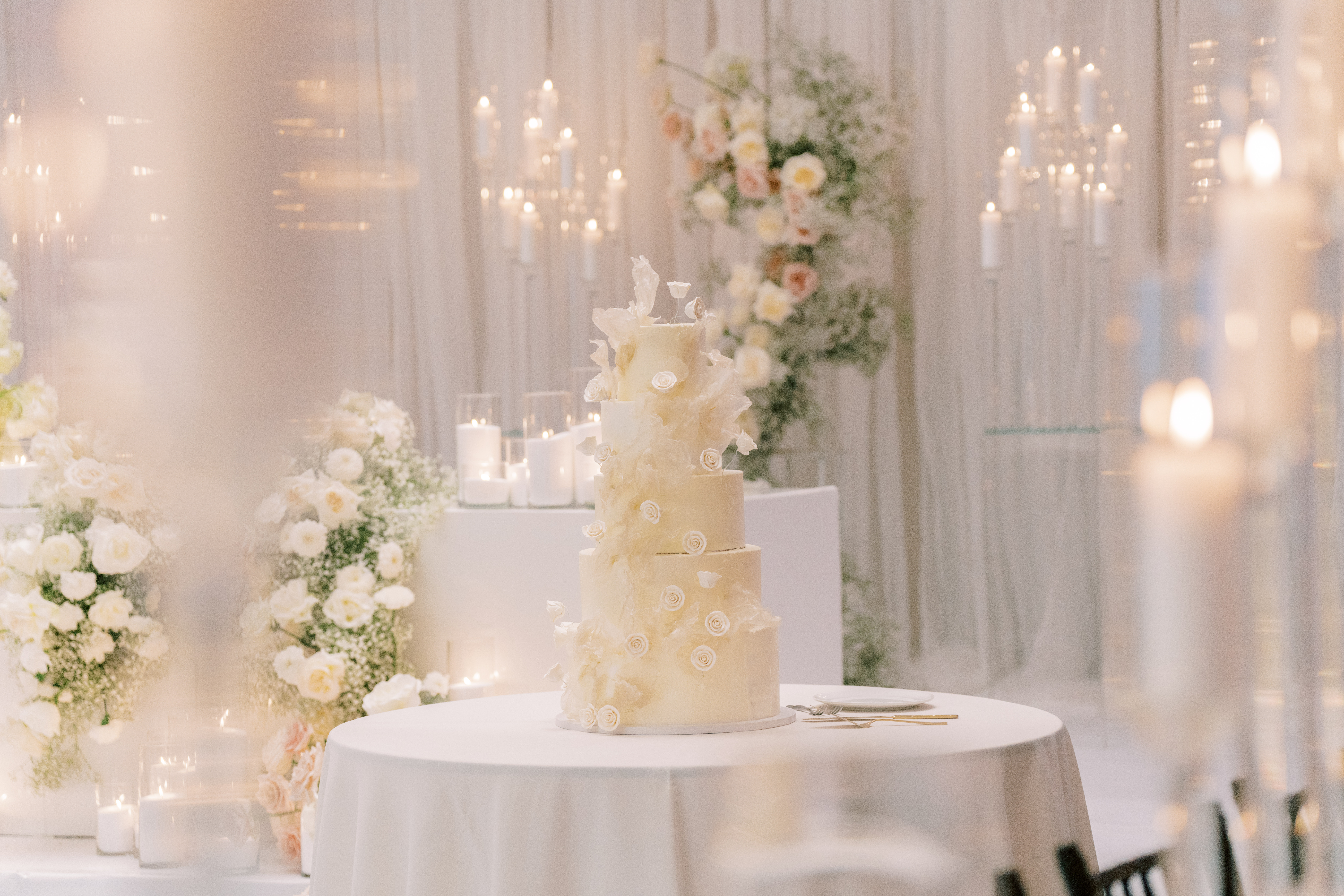 Tehrim & Arian Sandlewood Manor — floral design by EVENT by OVA